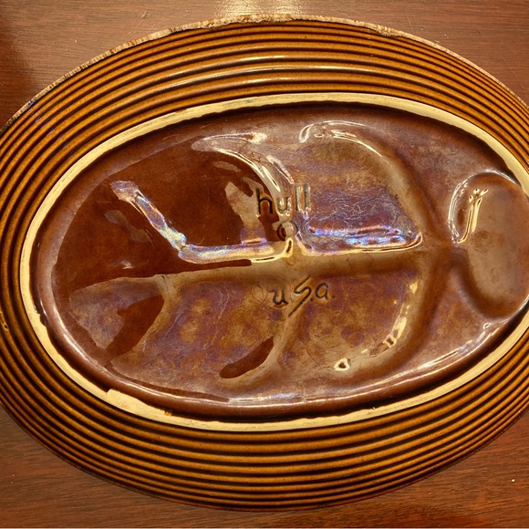 Vintage Hull Pottery Brown Drip Glazed oval serving platters 12” and 14” drip - Picture 5 of 6